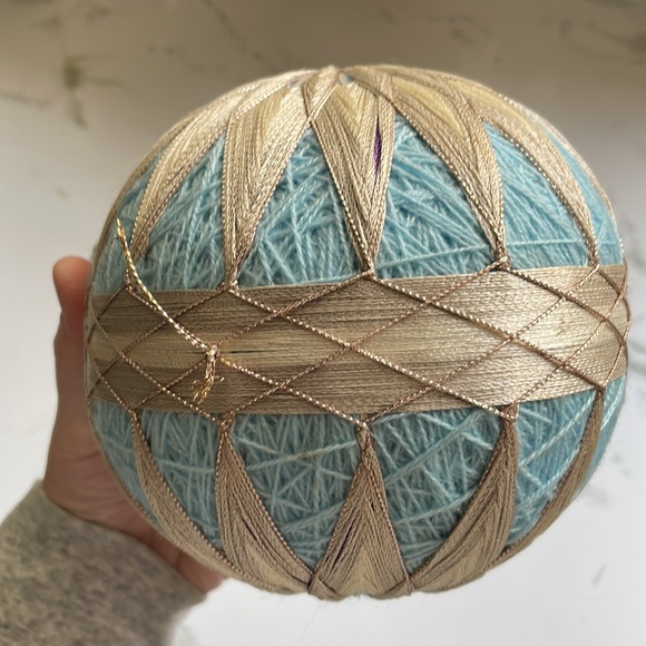 VINTAGE - Traditional Japanese Temari Ball, Kiku Pattern - Picture 5 of 7